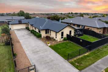 30 Fairfield Way, ROLLESTON