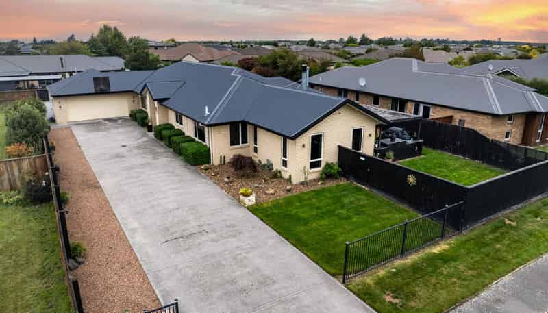 30 Fairfield Way, ROLLESTON