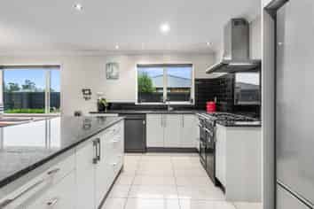 30 Fairfield Way, ROLLESTON