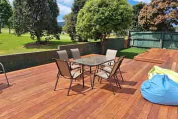 300B Williamson Road, Whangamata