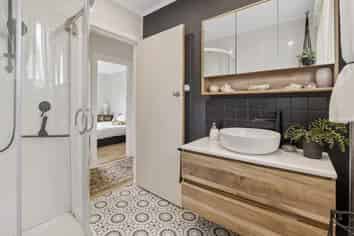 186 Regan Street, Stratford