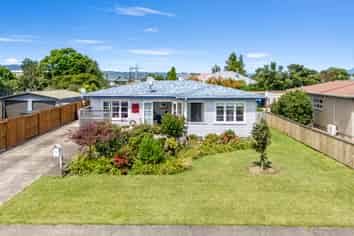 6 Totara Street, Edgecumbe