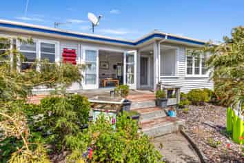 6 Totara Street, Edgecumbe