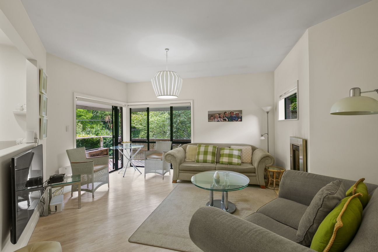 Spacious Home, Teen Approved - Więcej