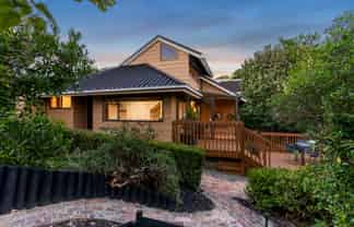 1/20 Grand Drive, Remuera