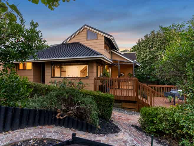 1/20 Grand Drive, Remuera