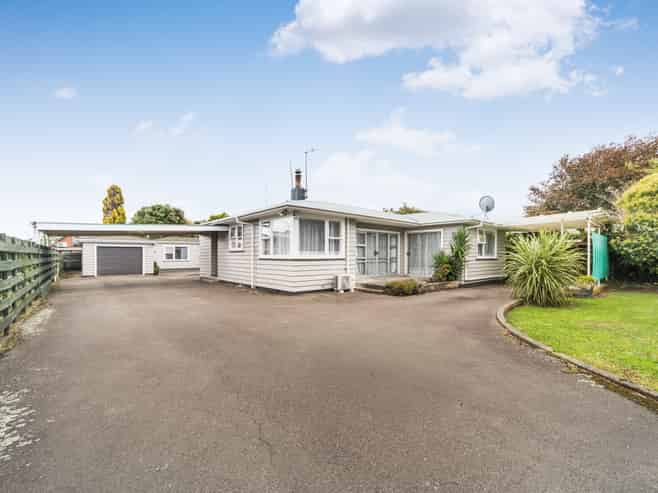 14 Pascal Street, Palmerston North Central