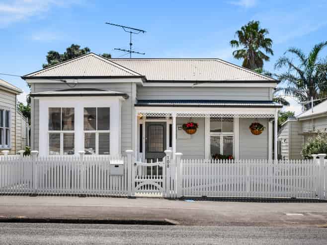 108 Calliope Road, Devonport