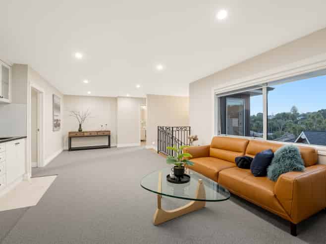 21 Inverary Avenue, Epsom