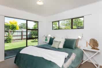 323 Stout Street, Riverdale