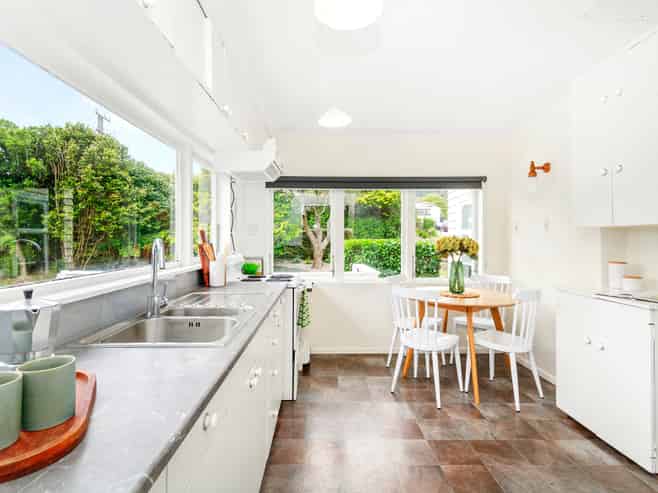 13 Bell Street, Tawa