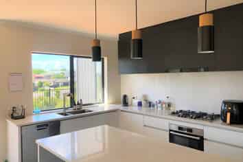 22 Te Tiireke Drive, Glenview