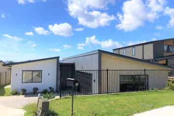 22 Te Tiireke Drive, Glenview