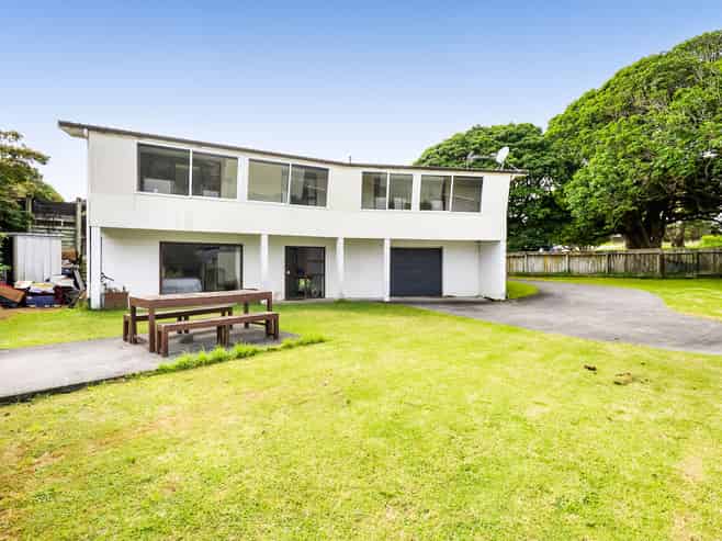 5 Bronte Place, Whalers Gate