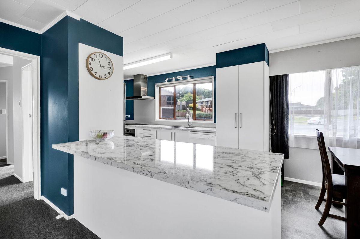 Big On Size! Room To Add Value! - Widok 5