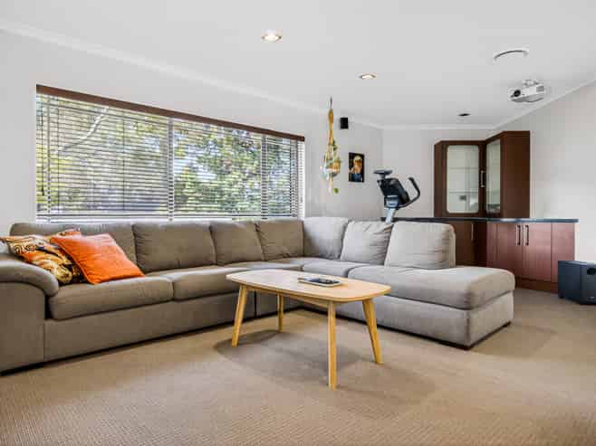 20B Puketitiro Street, Glen Eden