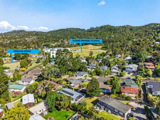 20B Puketitiro Street, Glen Eden