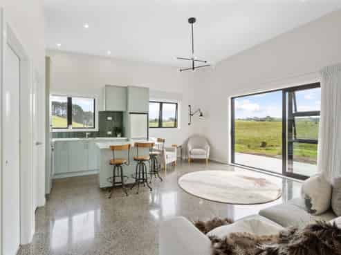 49 Honey Road, Waiuku