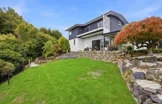 61 Greers Road, Burnside