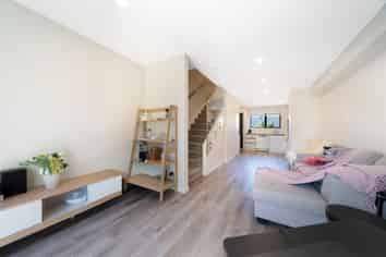 2/11 Scanlen Terrace, Kelston