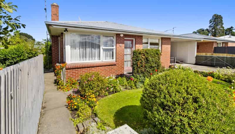 16 Burnett Street, Ashburton