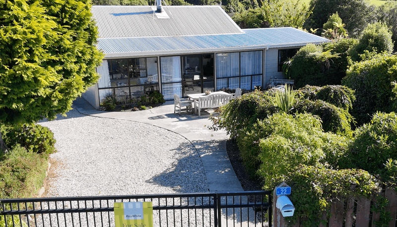 22 Arthur Road, Owaka