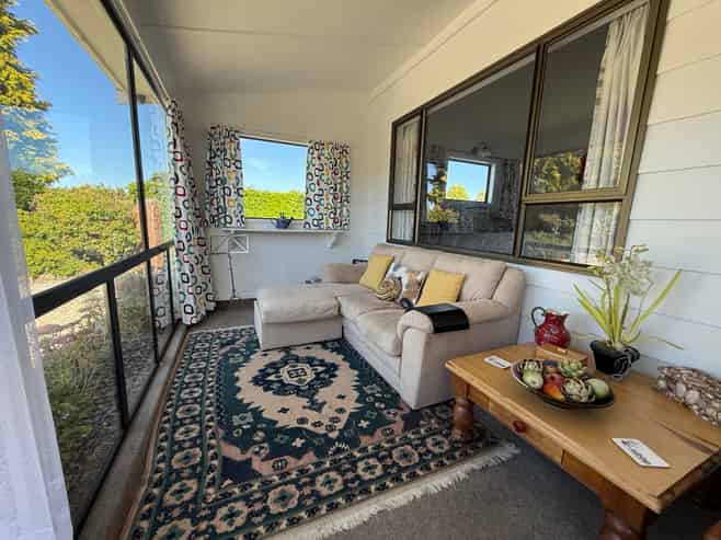 22 Arthur Road, Owaka