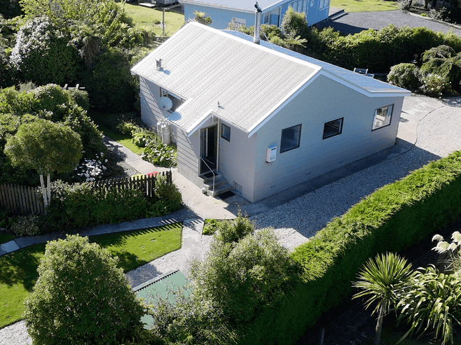 22 Arthur Road, Owaka