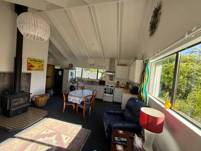 22 Arthur Road, Owaka