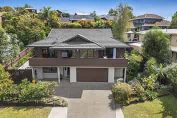32 Unsworth Drive, Unsworth Heights