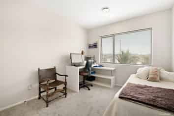 2 Emell Street, Silverdale