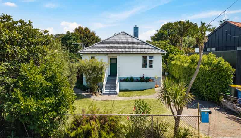 12 Achilles Crescent, Devonport