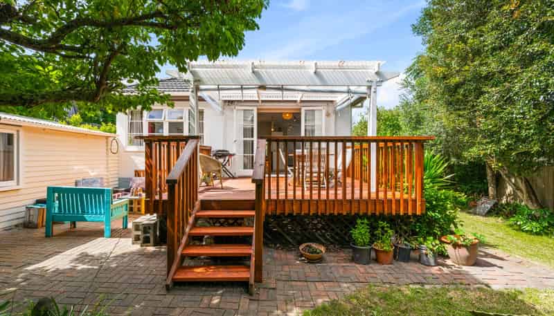 12 Achilles Crescent, Devonport