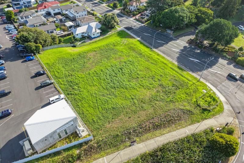 Prime Dominion Corner Development Site - Widok 4