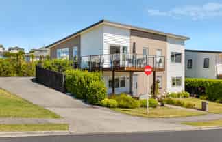 2C Parkview Drive, Gulf Harbour