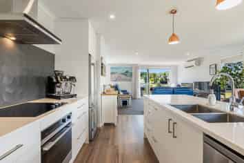 2C Parkview Drive, Gulf Harbour