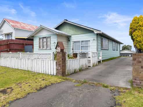 28 Kowhai Street, Castlecliff
