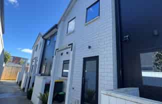 9/87 Taikata Road, Te Atatu Peninsula