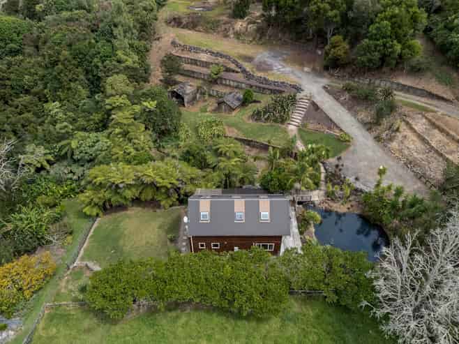 291 Hill Road, The Gardens