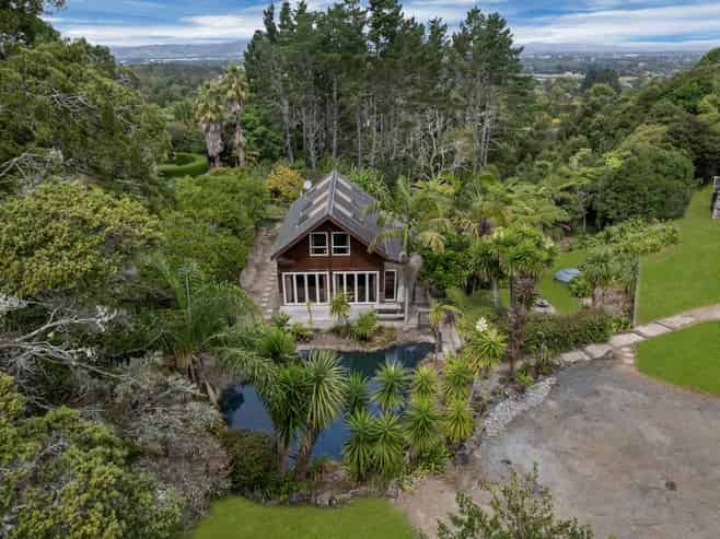 291 Hill Road, The Gardens