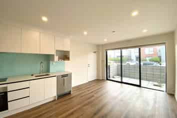 49A Joshua Carder Dr, Hobsonville