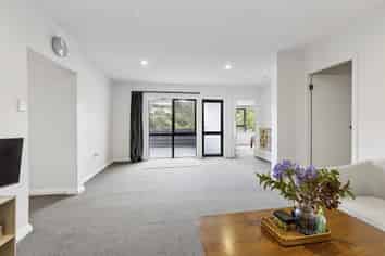 58 Cluny Road, Plimmerton