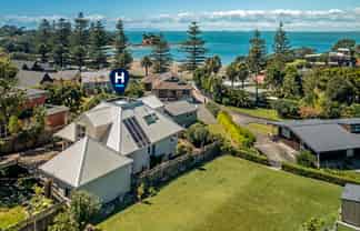 2/99 Hebron Road, Waiake