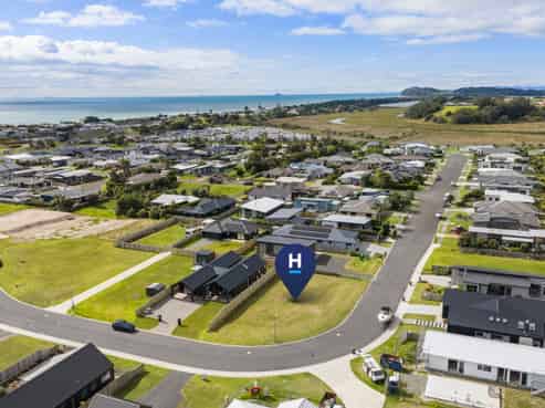 52 Reel Road, Waihi Beach