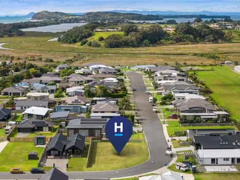 52 Reel Road, Waihi Beach