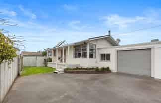 11b Taupo Ave, Mount Maunganui