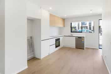 18 Huri Street, Mangere Bridge