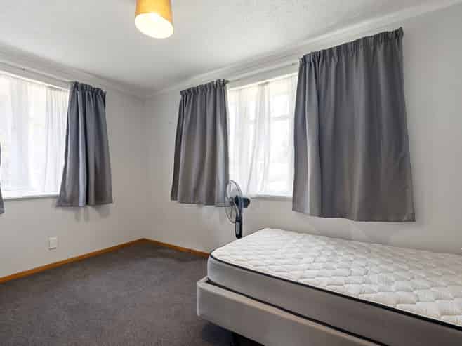 10 Allenby Street, Bader