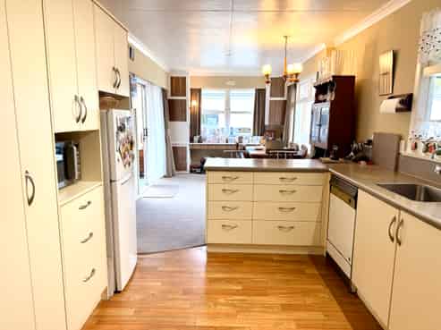 295 Racecourse Road, Waverley