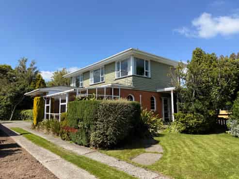 295 Racecourse Road, Waverley